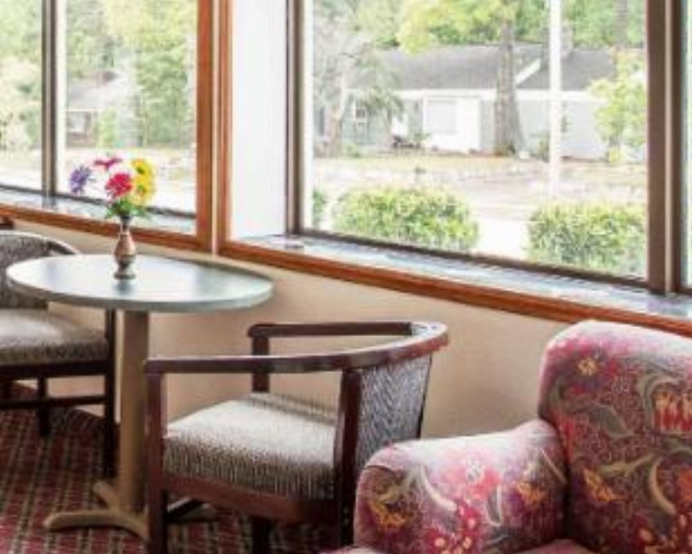 Econo Lodge Fort Jackson Image 17